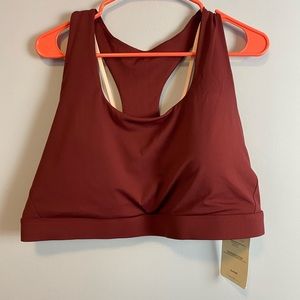 Fabletics Sports Bra Plus Size 3X NWOT.